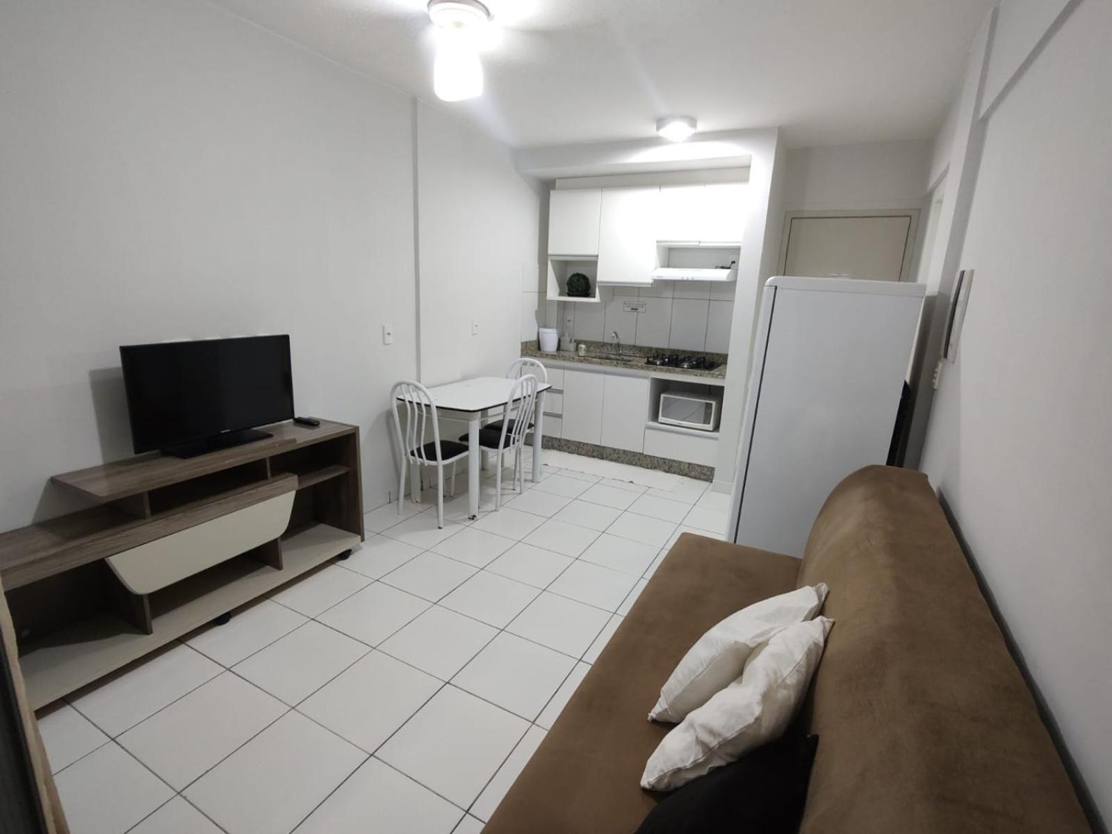 Lagoa Quente Flat Service - 205-b * Caldas Novas